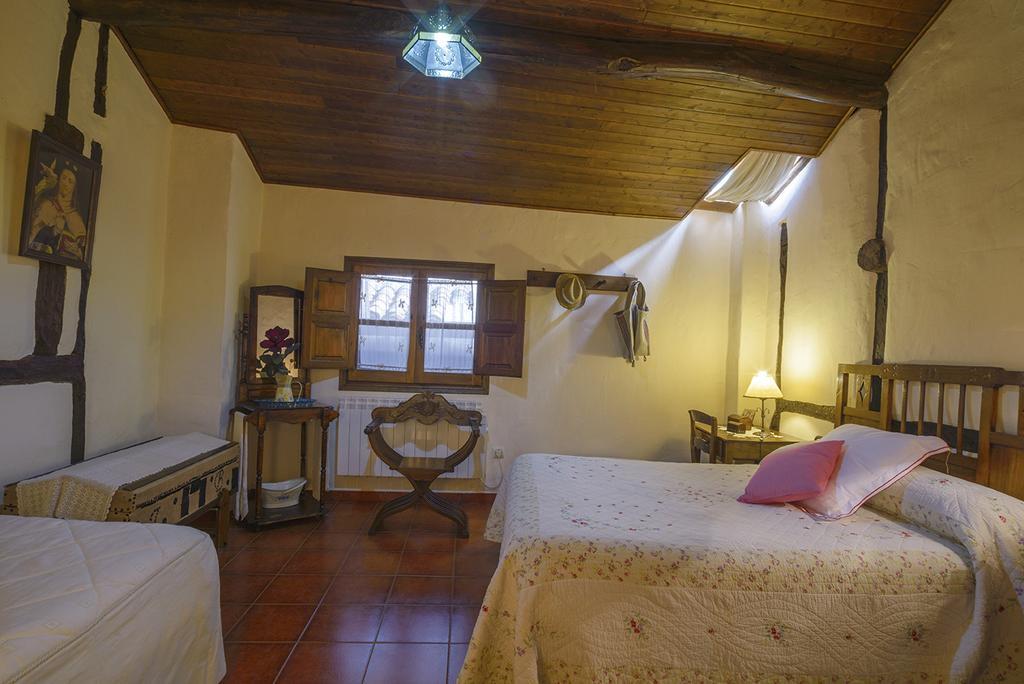 Apartamentos Rurales Tia Josefa Торнавакас Экстерьер фото