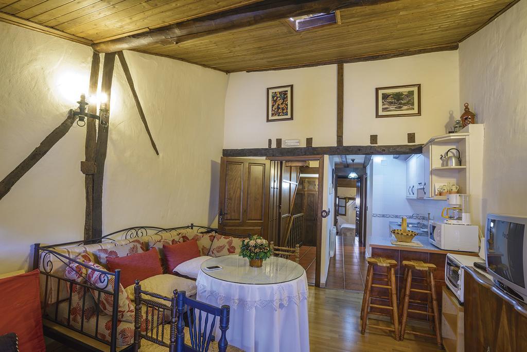 Apartamentos Rurales Tia Josefa Торнавакас Экстерьер фото